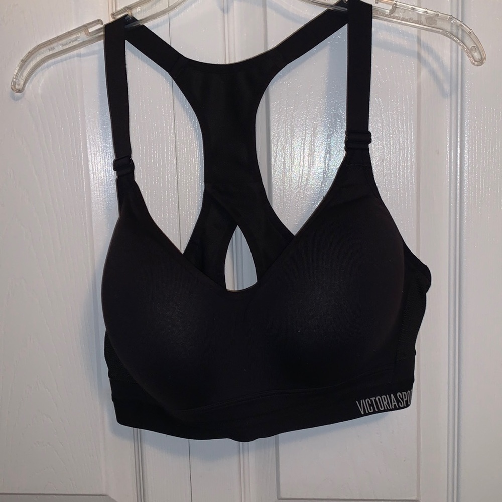 Victoria secret Sports bra! 38C